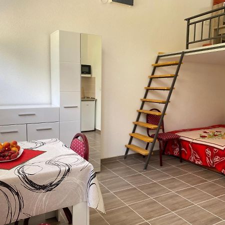 Sutomarina Apartments 苏托莫雷 外观 照片